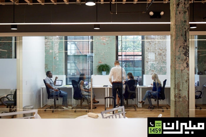 استاندارد چیدمان میز اداری؛ هماهنگی با فضای کاری