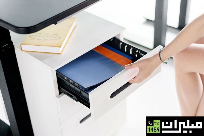 نکاتی برای انتخاب و استفاده میز و صندلی مناسب افراد چپ‌ دست 